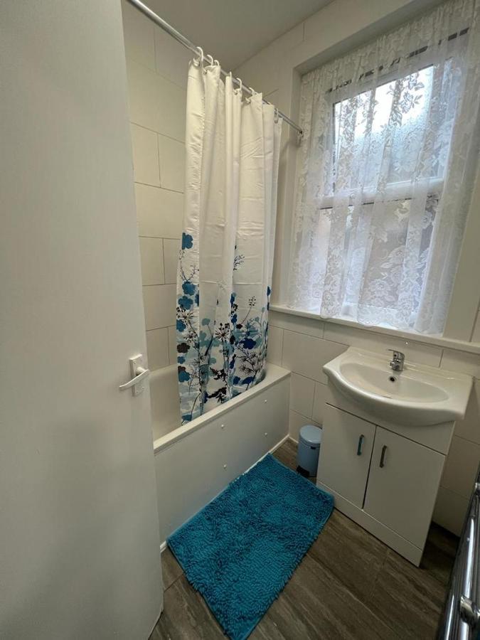 Woodgreen House Hotel ลอนดอน ภายนอก รูปภาพ